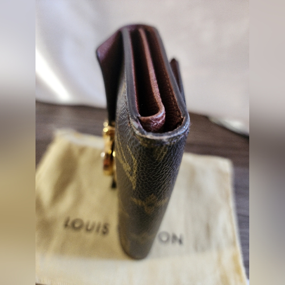 Louis Vuitton Monogram Black and Gold Wallet - Picture 16 of 16